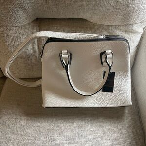 Wilsons Leather White BR JULIA Satchel Crossbody Handbag MSRP $160